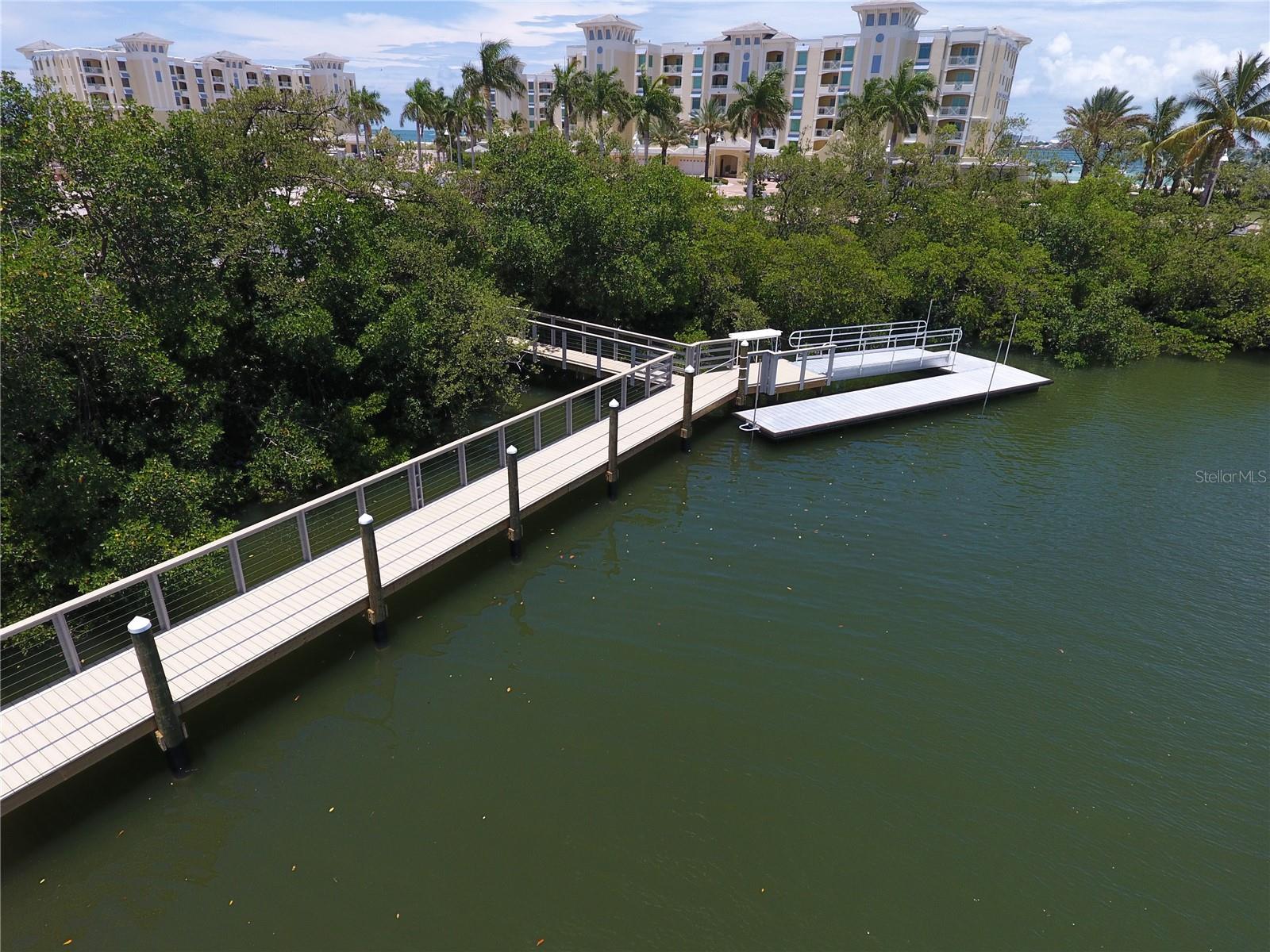 SUNSET POINTE AT COLLANY KEY CONDO - Residential