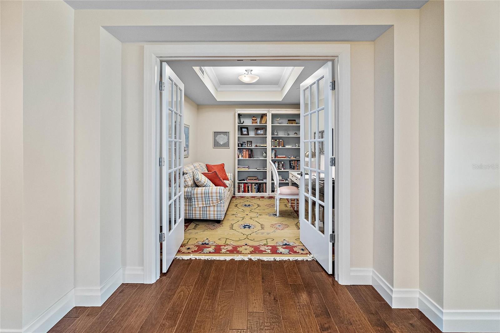 SUNSET POINTE AT COLLANY KEY CONDO - Residential