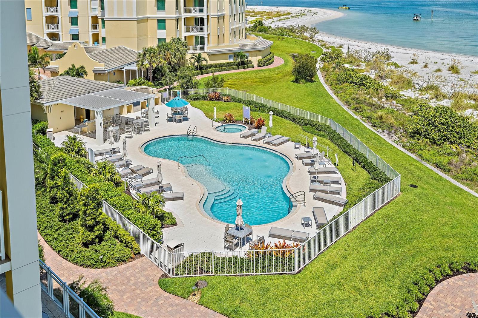 SUNSET POINTE AT COLLANY KEY CONDO - Residential