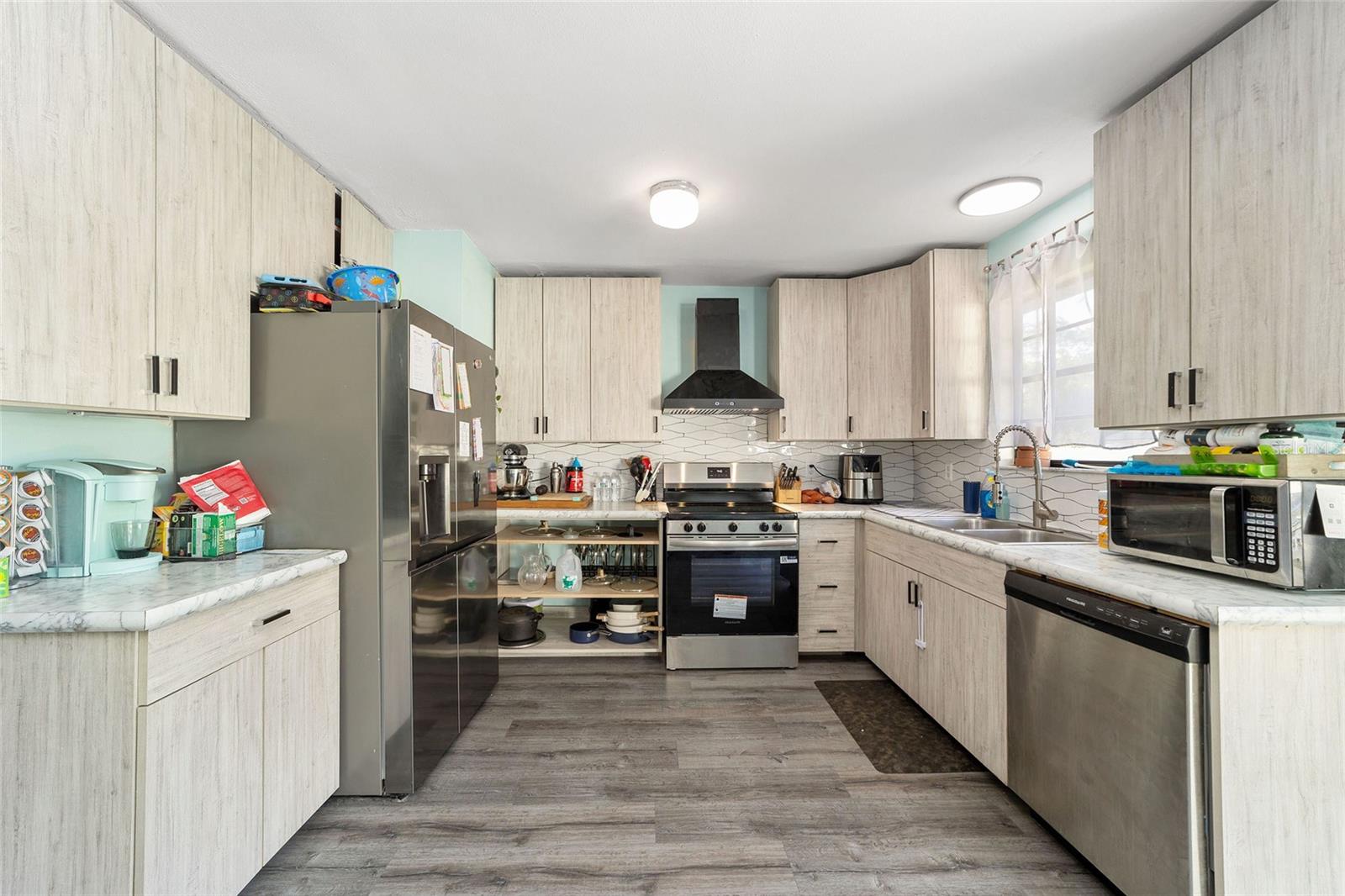 SILVER SPRING SHORES - Residential