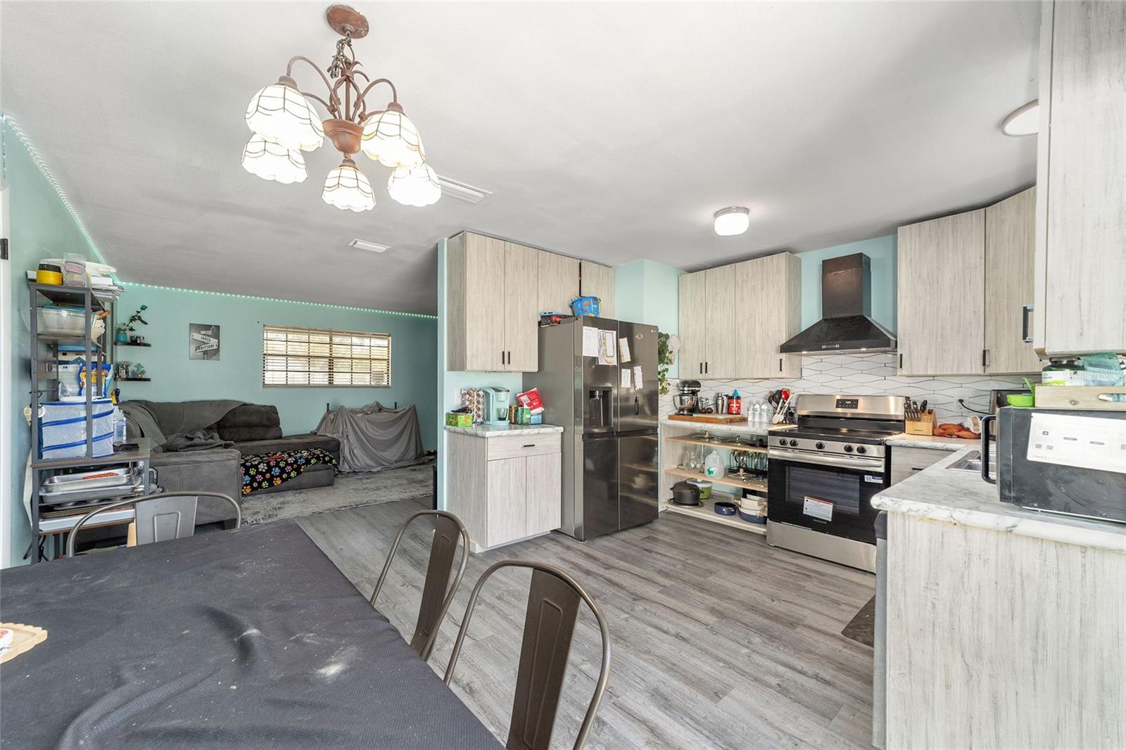 SILVER SPRING SHORES - Residential