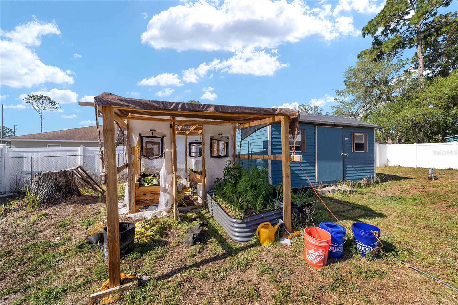 SILVER SPRING SHORES - Residential