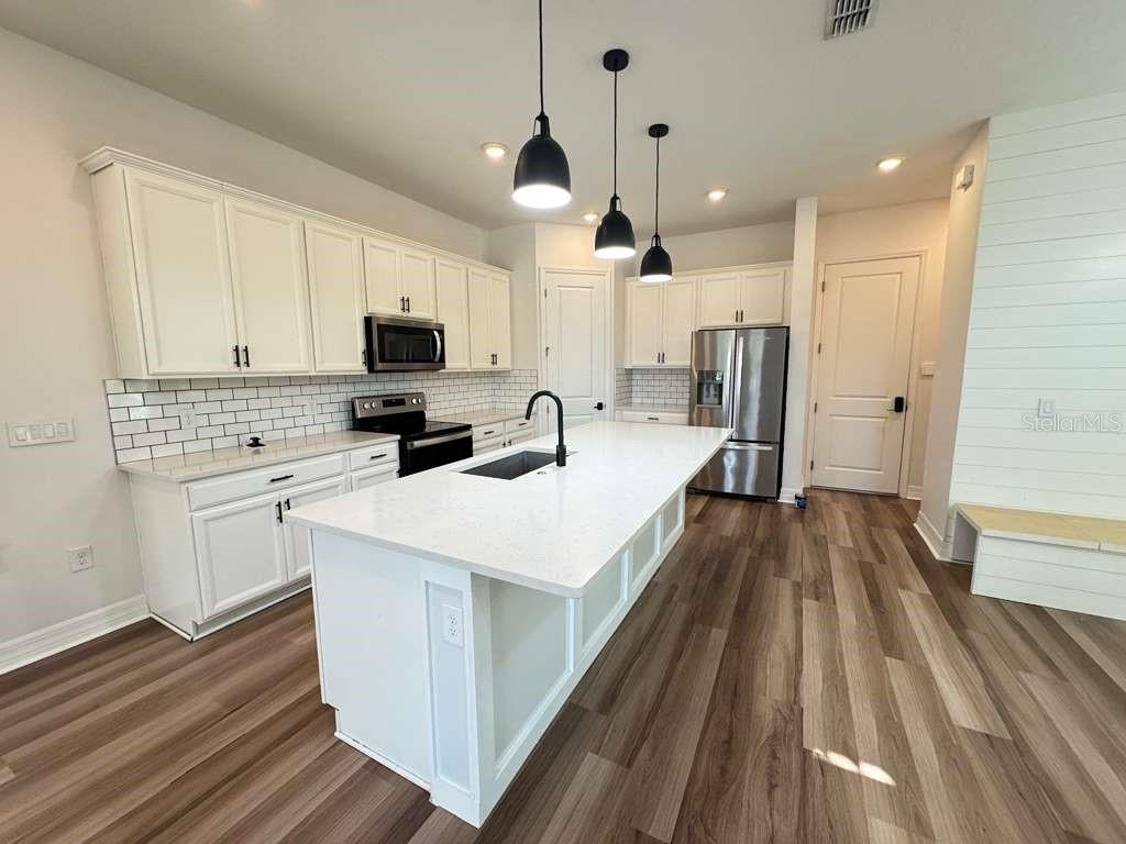 WATERMARK PH 4 - Residential Lease