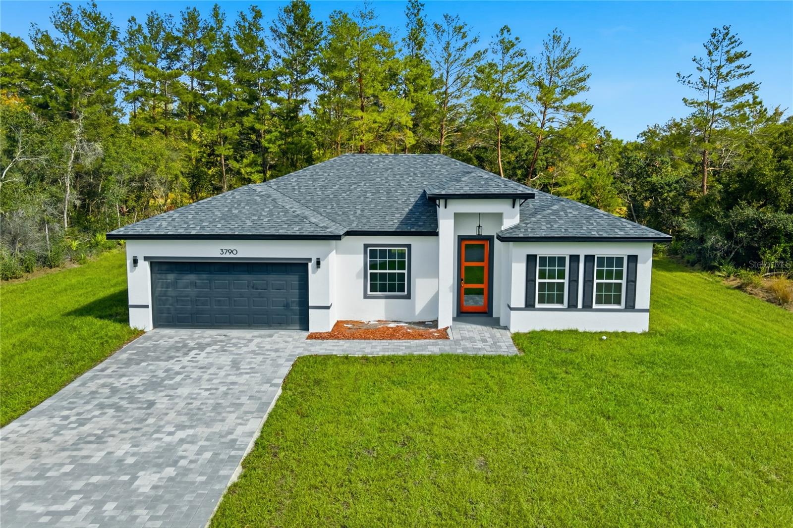 MARION OAKS - Residential