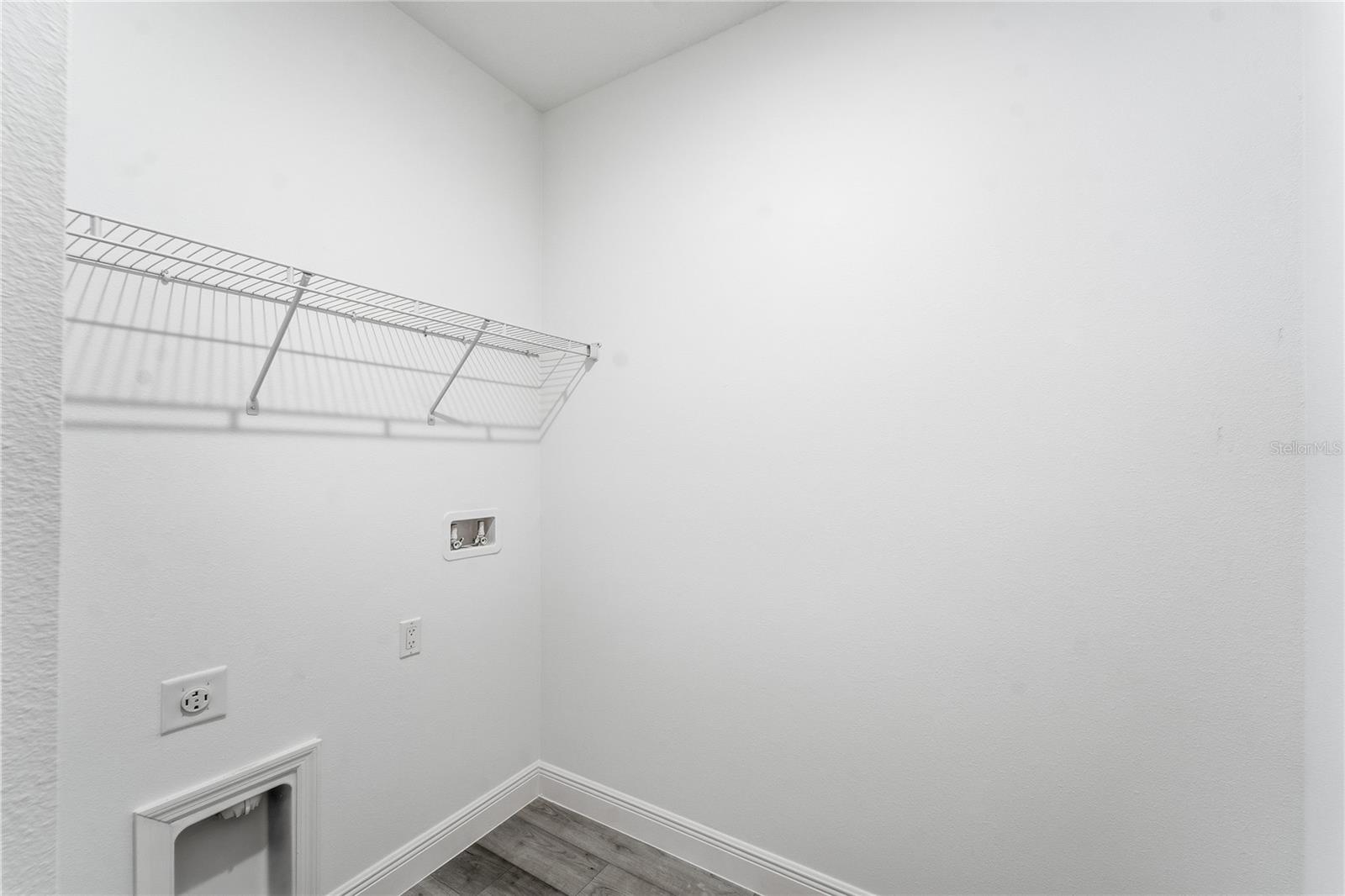 MARION OAKS - Residential