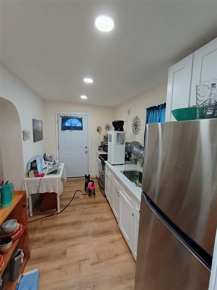 SKYCREST - Residential Income