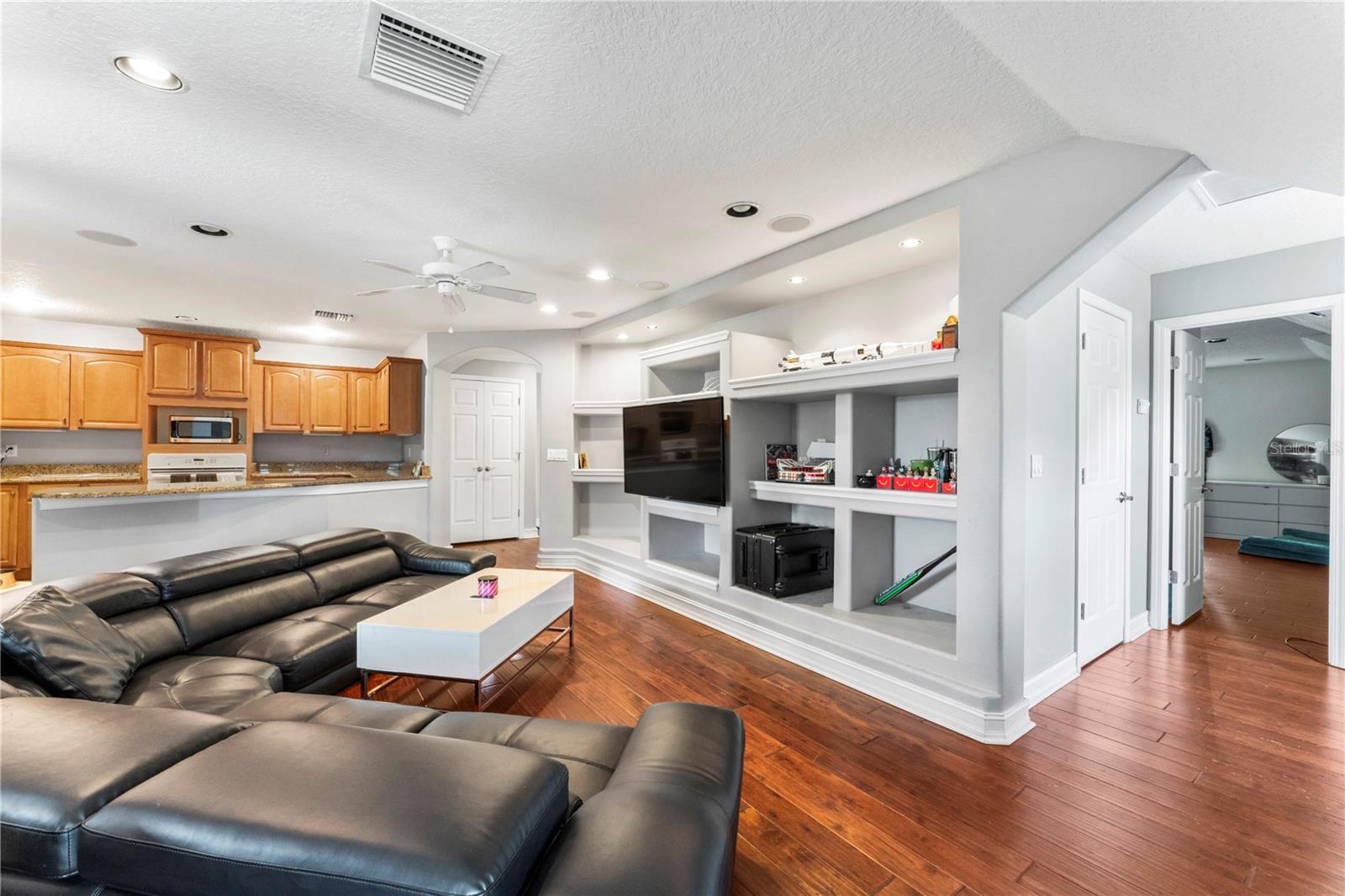 UNPLATTED - Residential