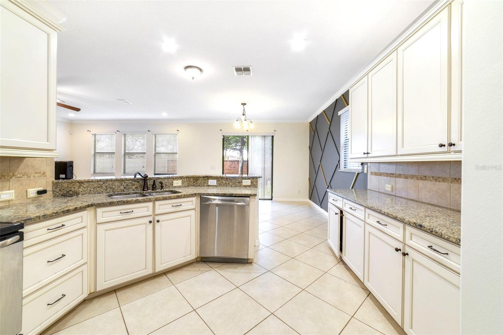 VILLAGES/WESMERE PH 2 - Residential