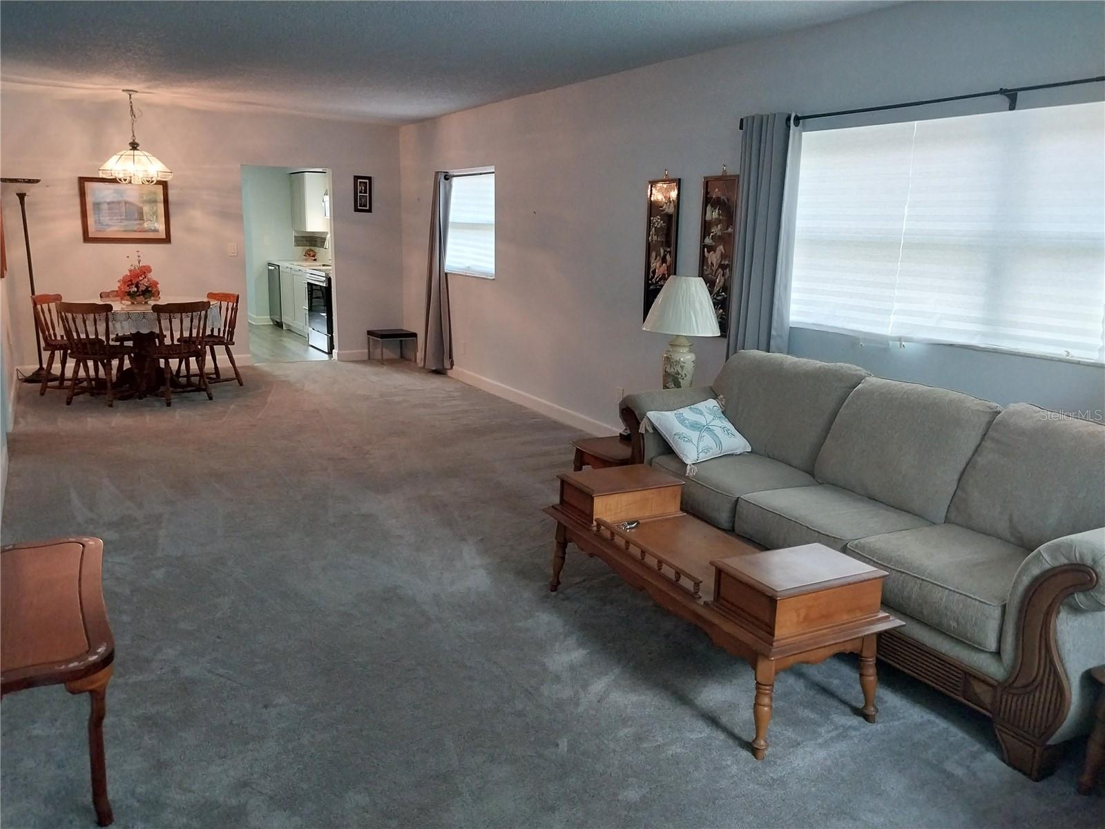 PARKWOOD CONDO - Residential