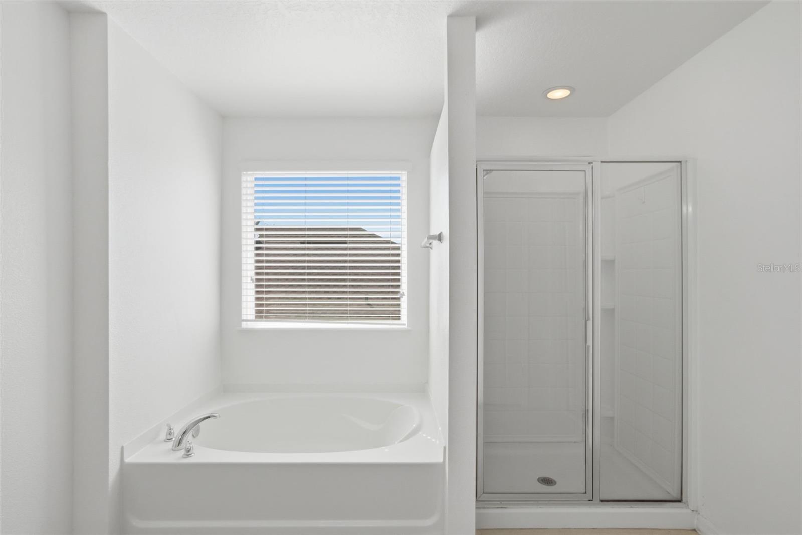 SAWGRASS BAY PH 1B - Residential Lease