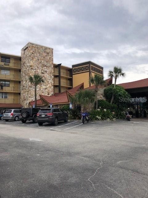 A home in DAYTONA BEACH