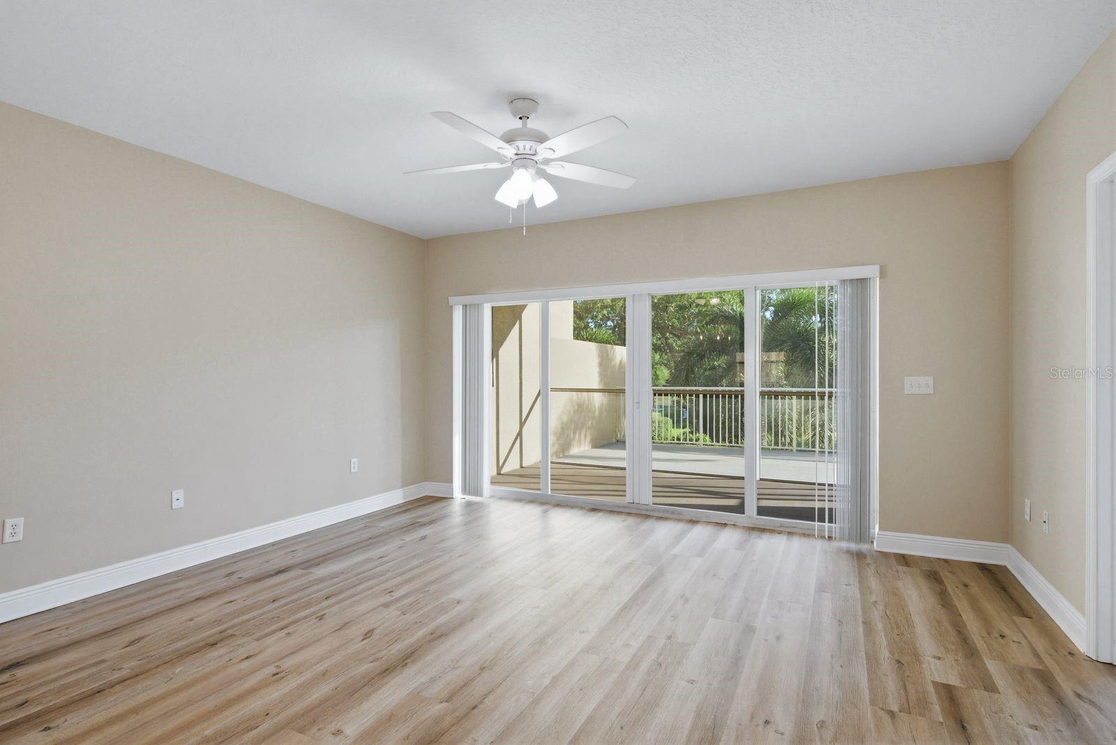 960 STARKEY ROAD 5105