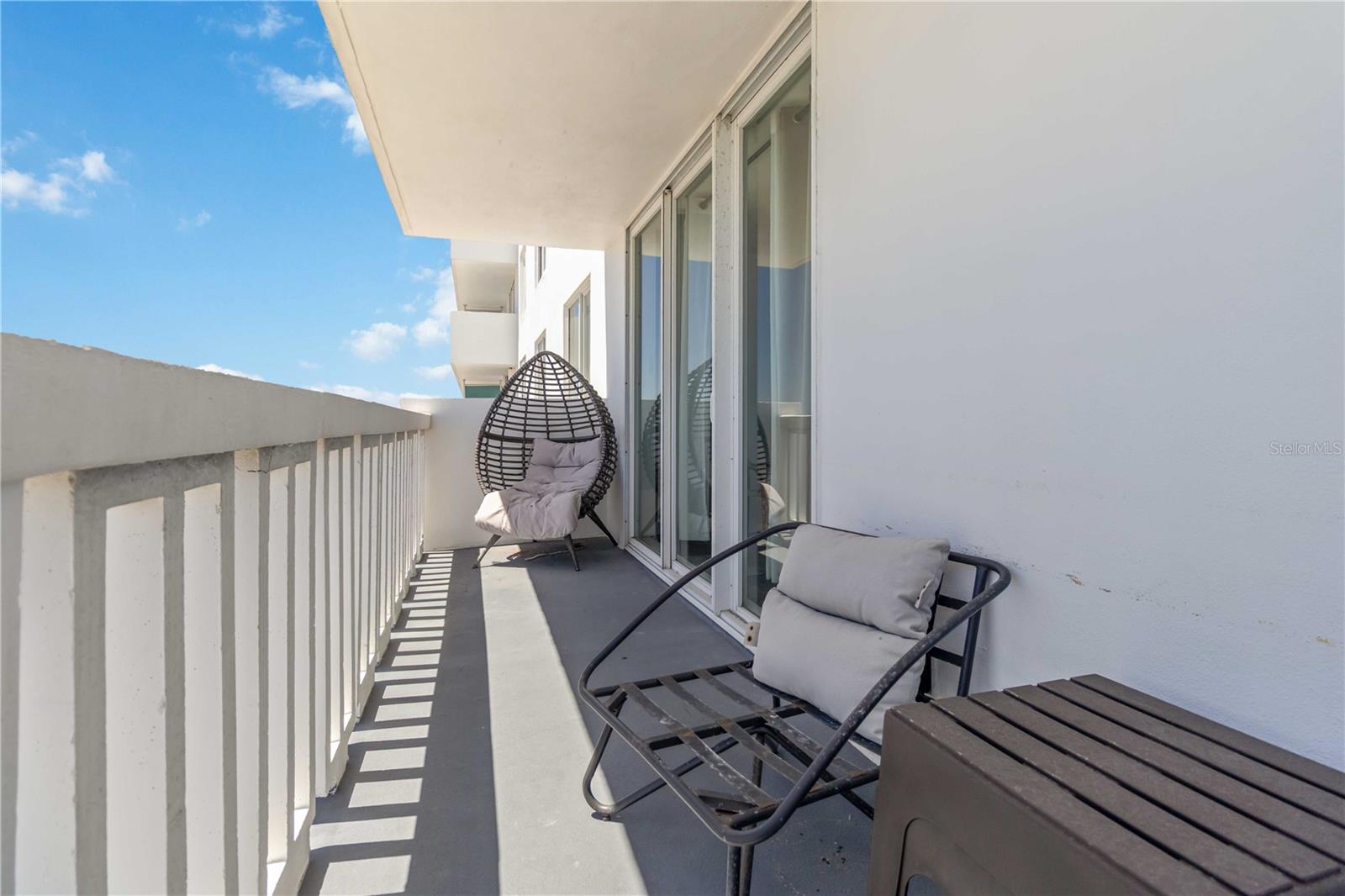 TOWERS - Residential