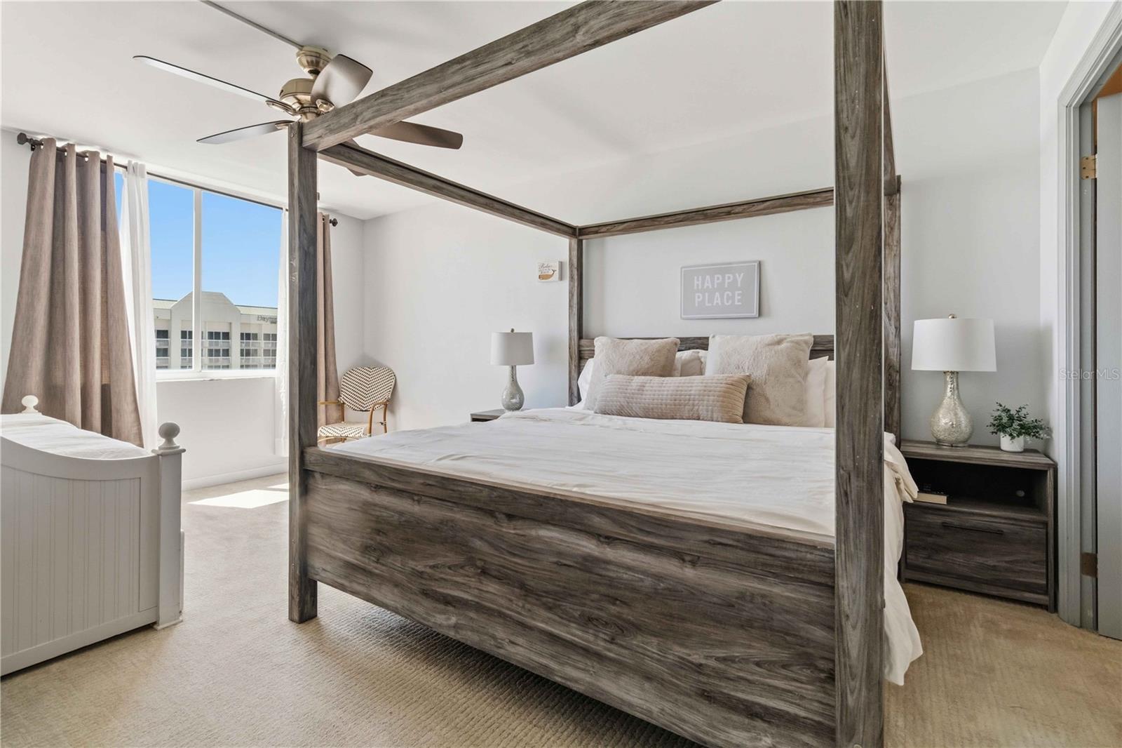 TOWERS - Residential