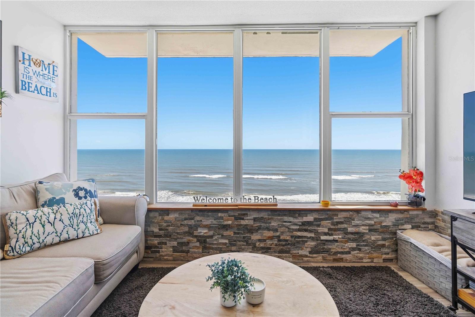 TOWERS - Residential