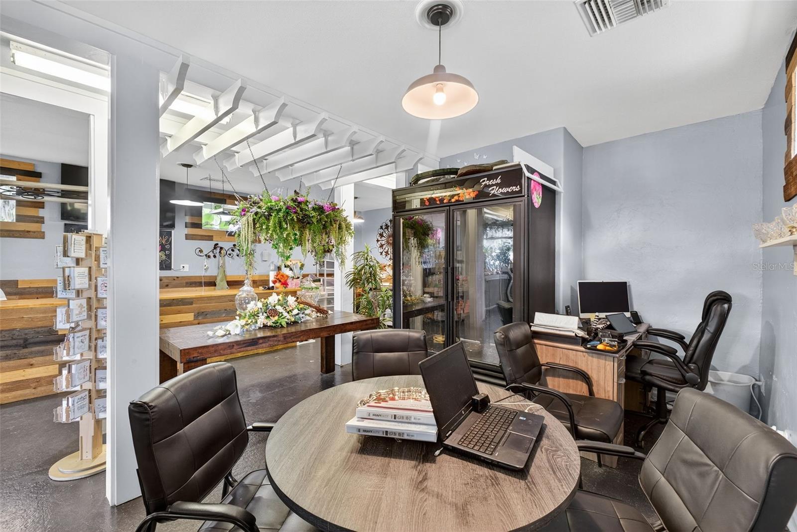 WOODMONT HEIGHTS - Commercial Sale