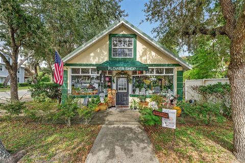 237 E PLYMOUTH AVENUE DELAND FL 32724
