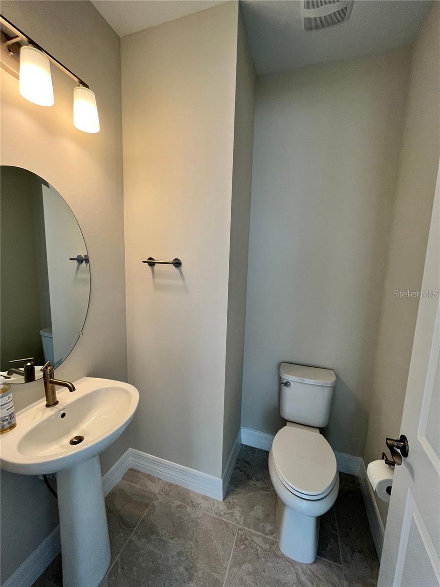 CEDAR FLORIDA PH 2A - Residential Lease