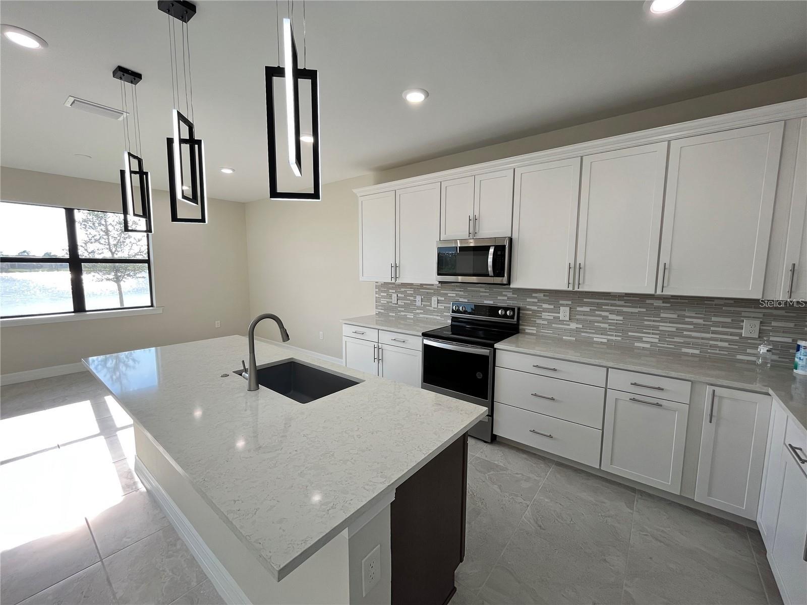 CEDAR FLORIDA PH 2A - Residential Lease
