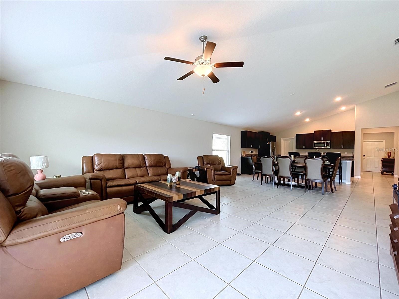 1565 COLDING DRIVE
