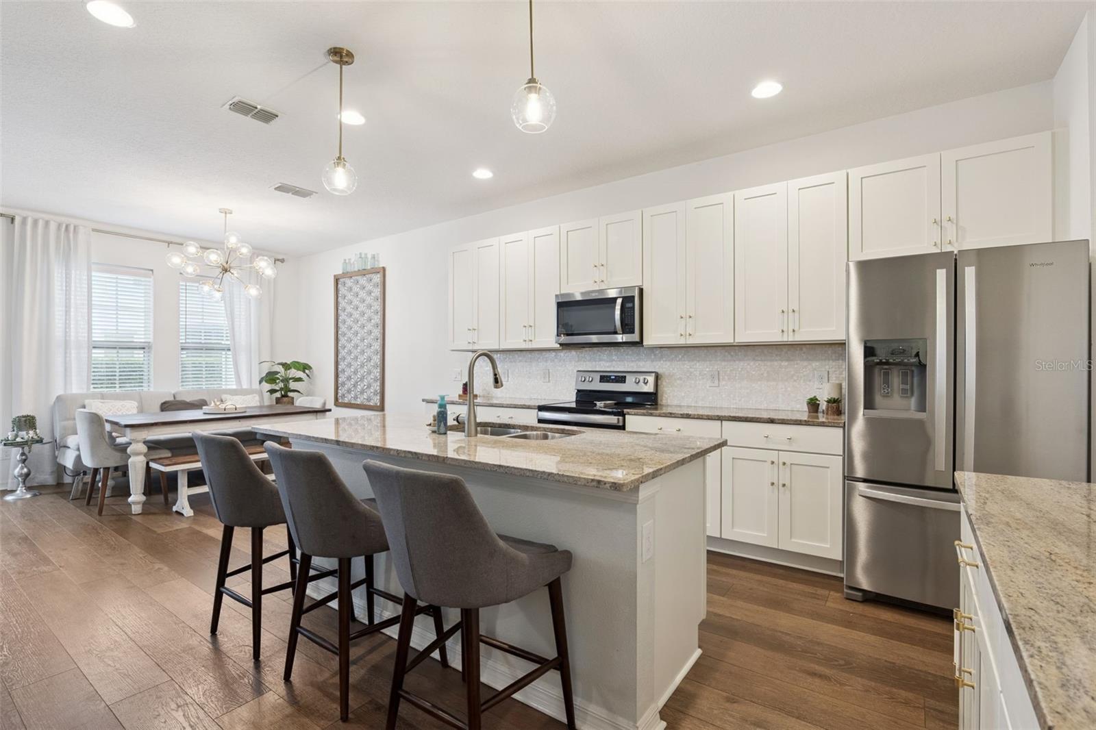 SWEETWATER GOLF & COUNTRY CLUB - Residential