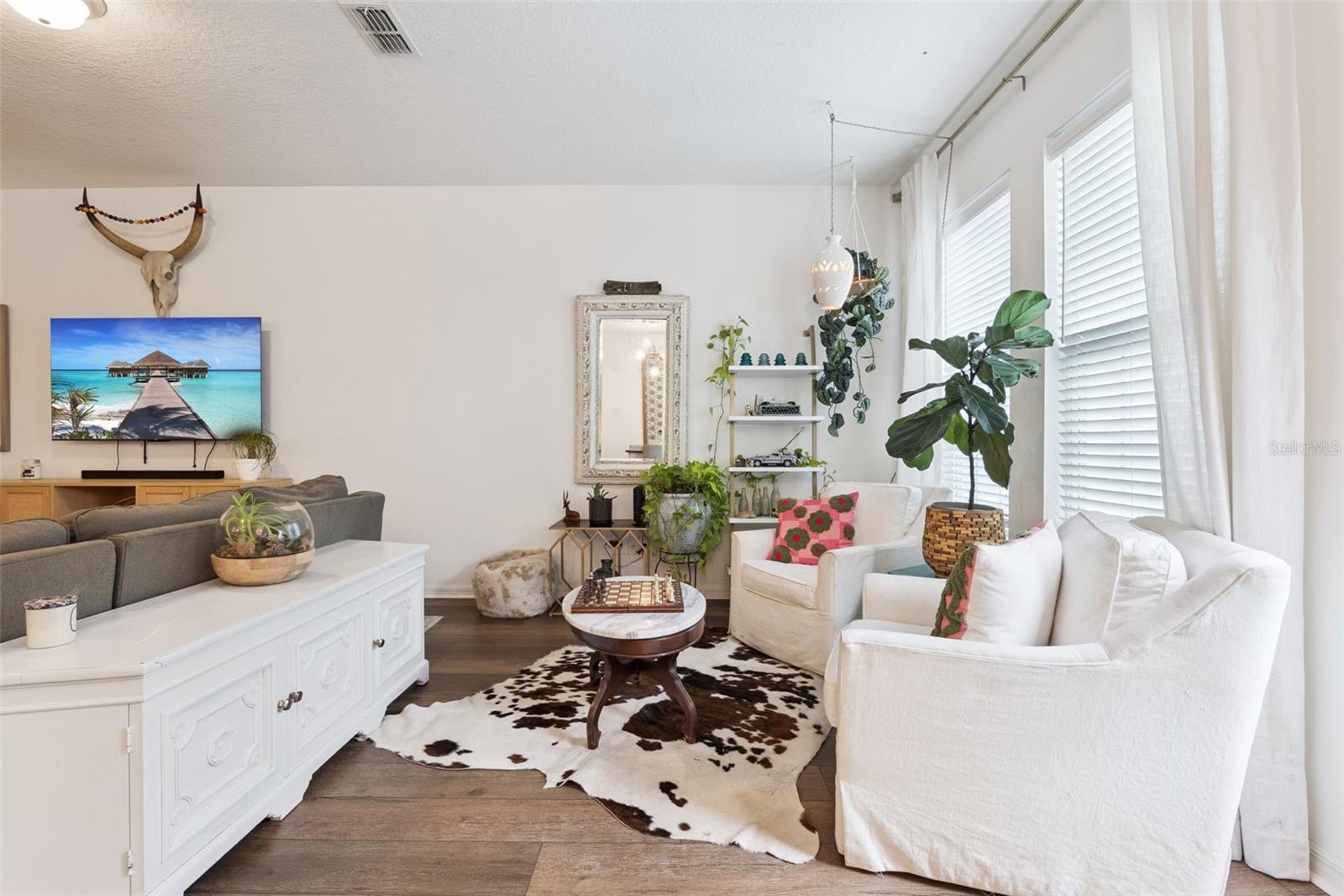 SWEETWATER GOLF & COUNTRY CLUB - Residential