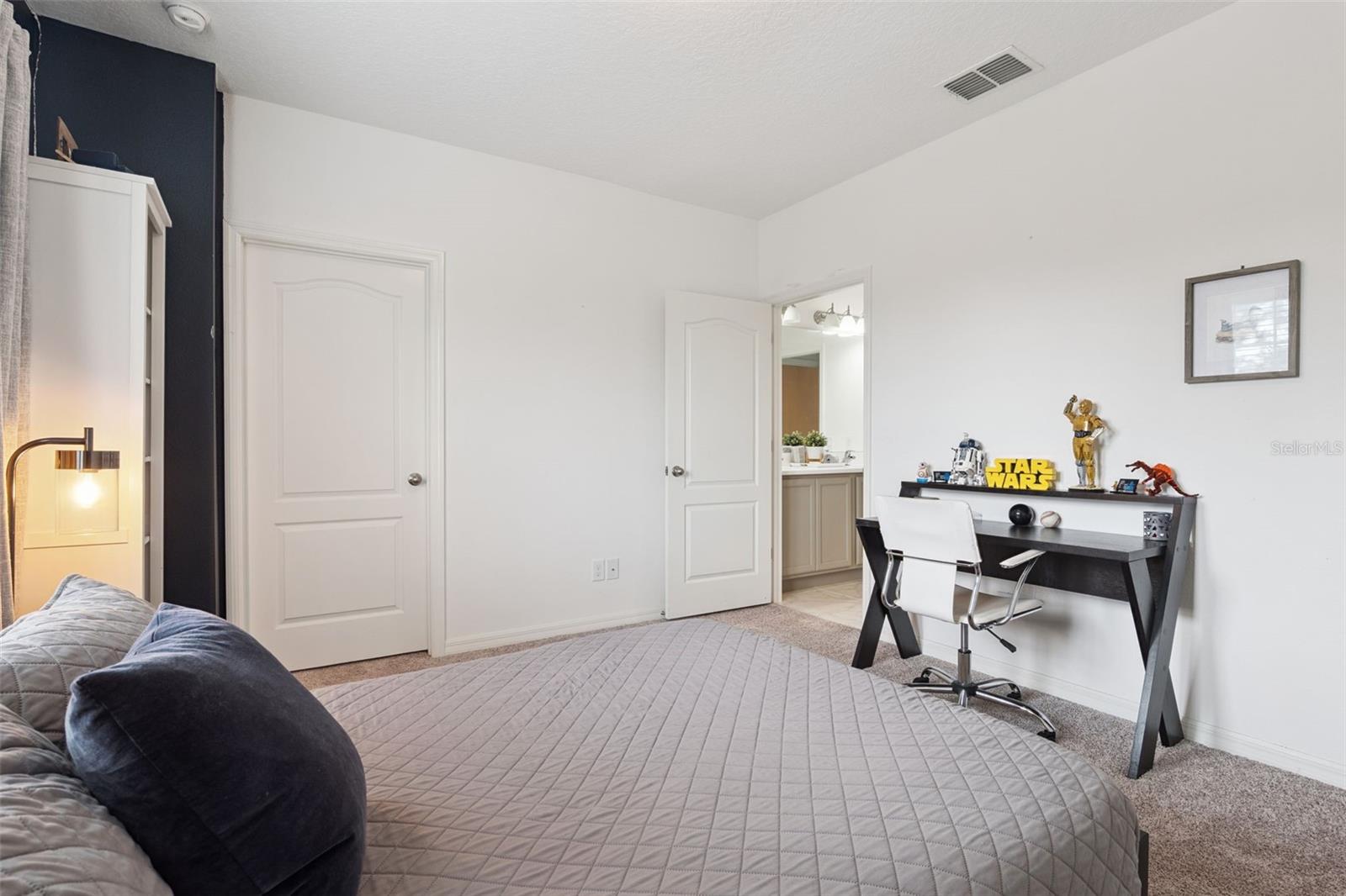 SWEETWATER GOLF & COUNTRY CLUB - Residential