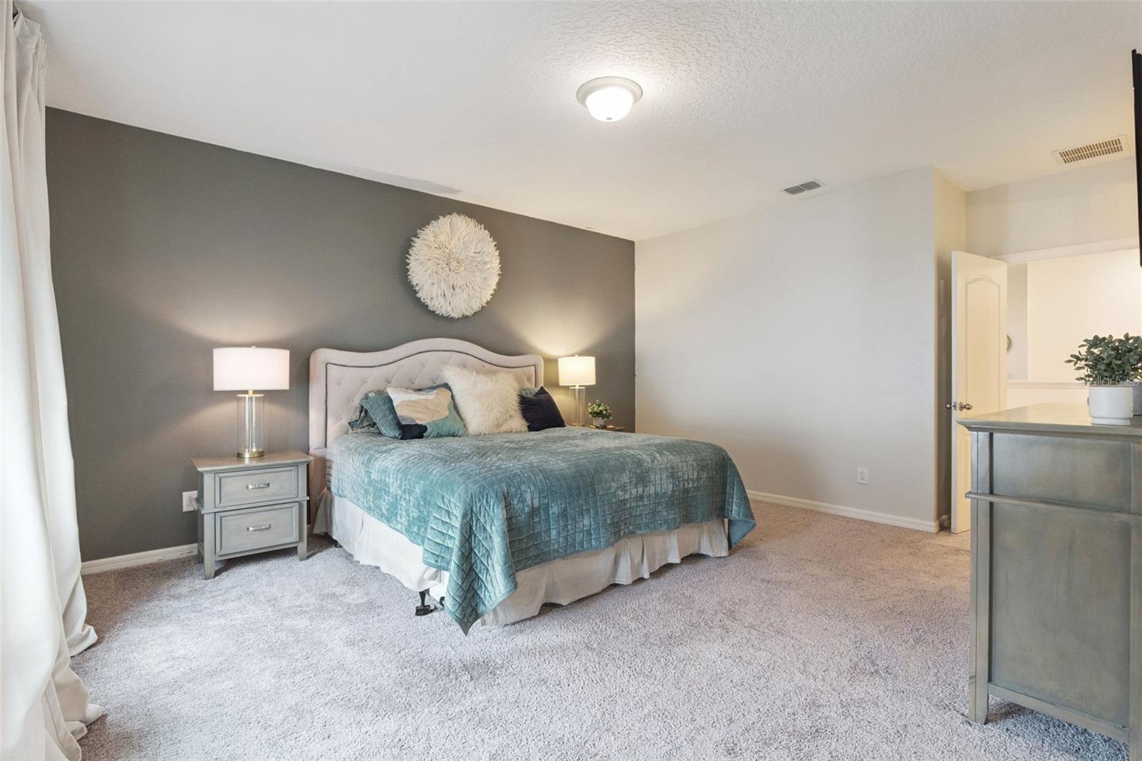 SWEETWATER GOLF & COUNTRY CLUB - Residential