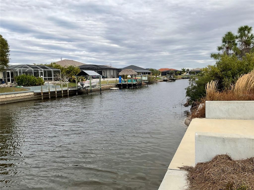 Photo of 3431 NW 17th Lane, Cape Coral, FL 33993 (MLS # O6375440)