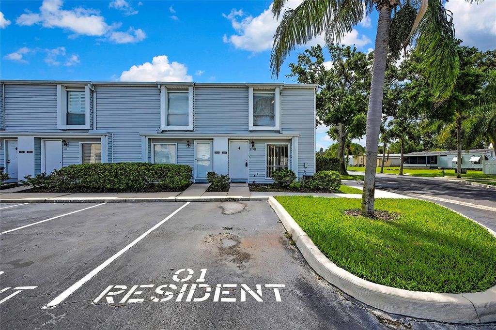 Photo of 11901 Cypress Hill Circle, Tampa, FL 33626 (MLS # TB8405333)