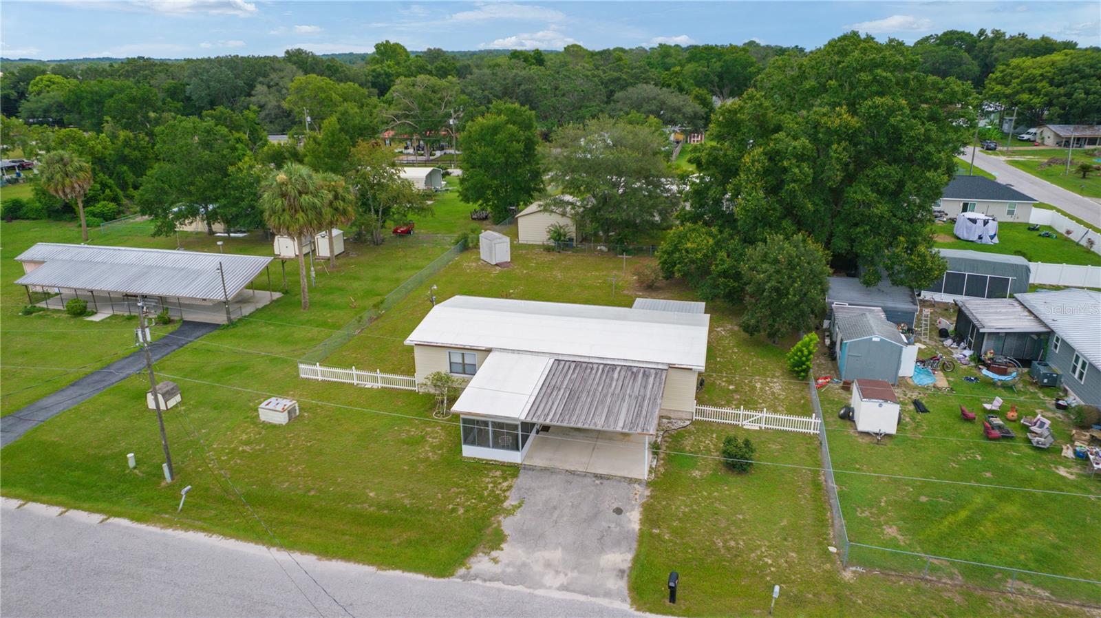 LITTLE LAKE WEIR - Residential