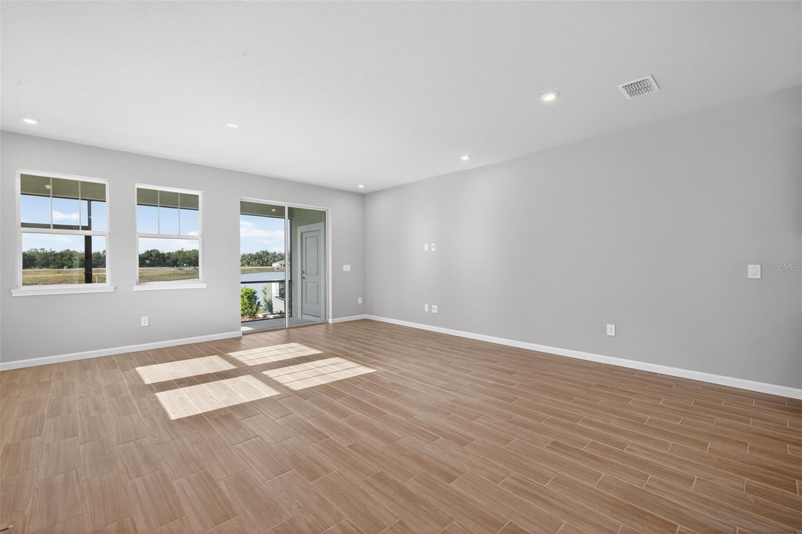 CROSSWIND RANCH - Residential