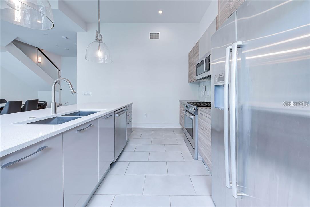 Q - Residential Lease