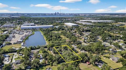 2014 S 58TH ST TAMPA FL 33619