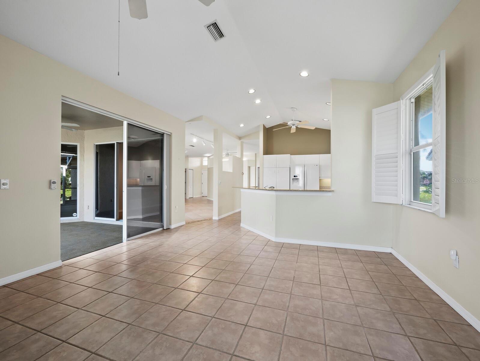 MIRA LAGO AT PALMER RANCH PH 3 - Residential