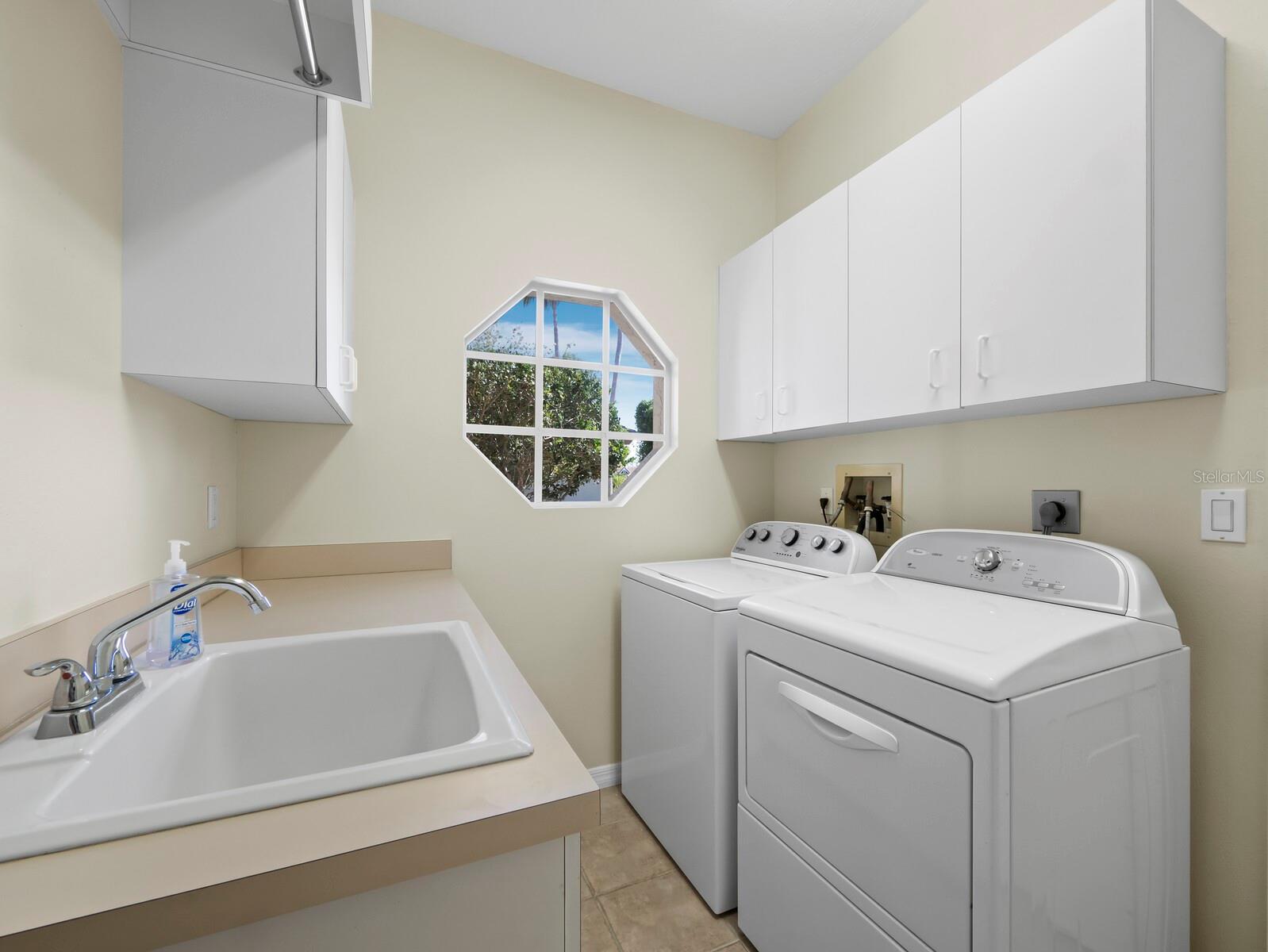 MIRA LAGO AT PALMER RANCH PH 3 - Residential