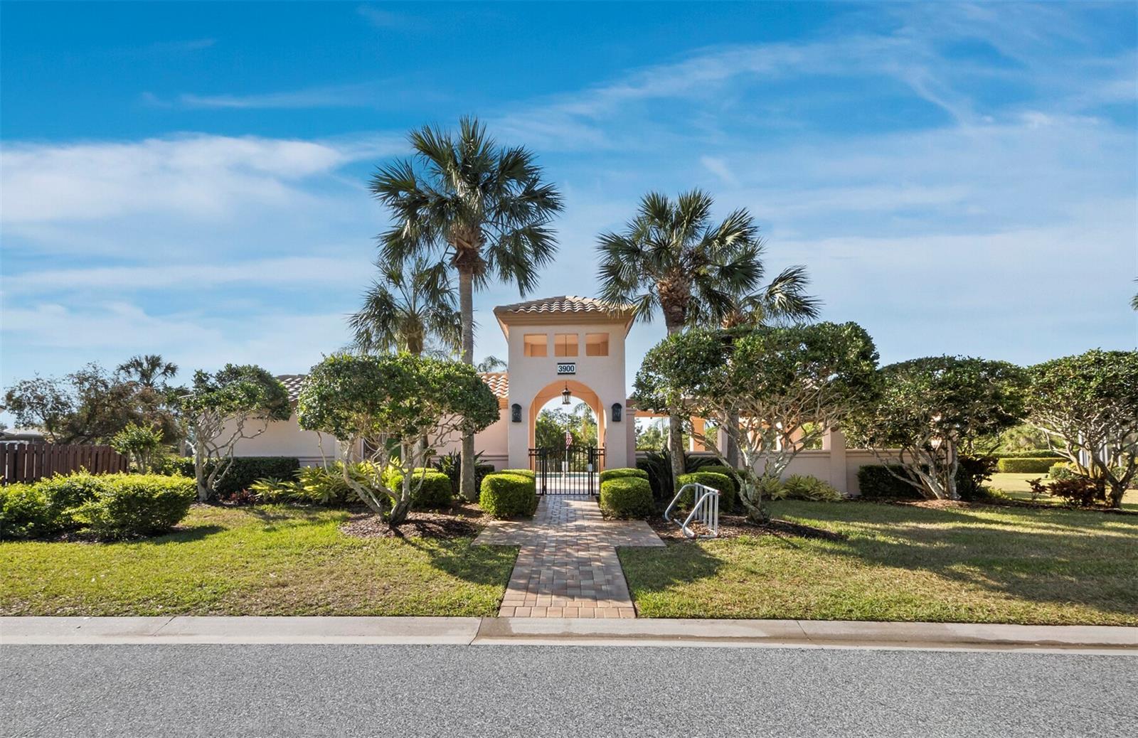MIRA LAGO AT PALMER RANCH PH 3 - Residential