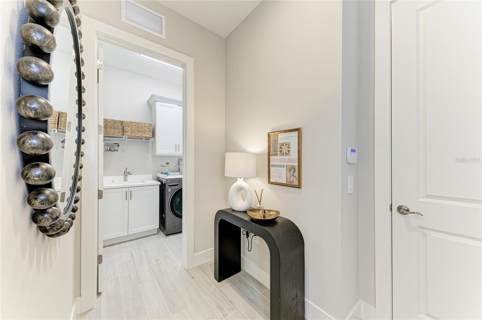 LAKEHOUSE COVE/WATERSIDE PH 5 - Residential