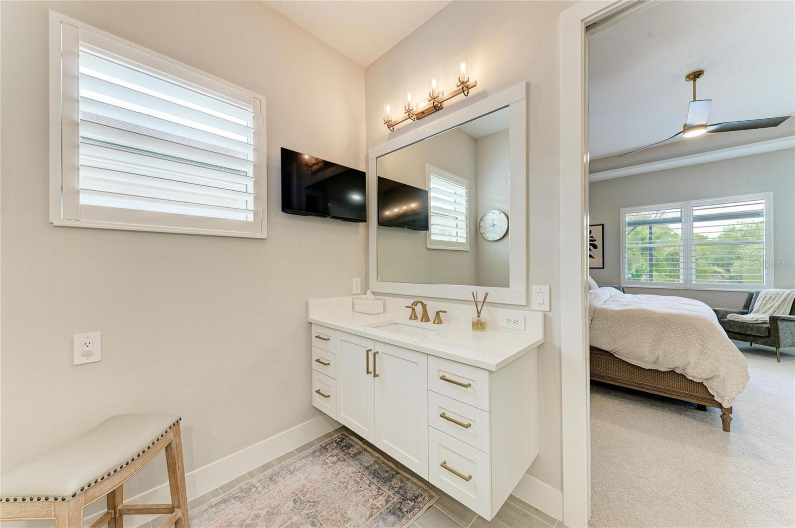 LAKEHOUSE COVE/WATERSIDE PH 5 - Residential