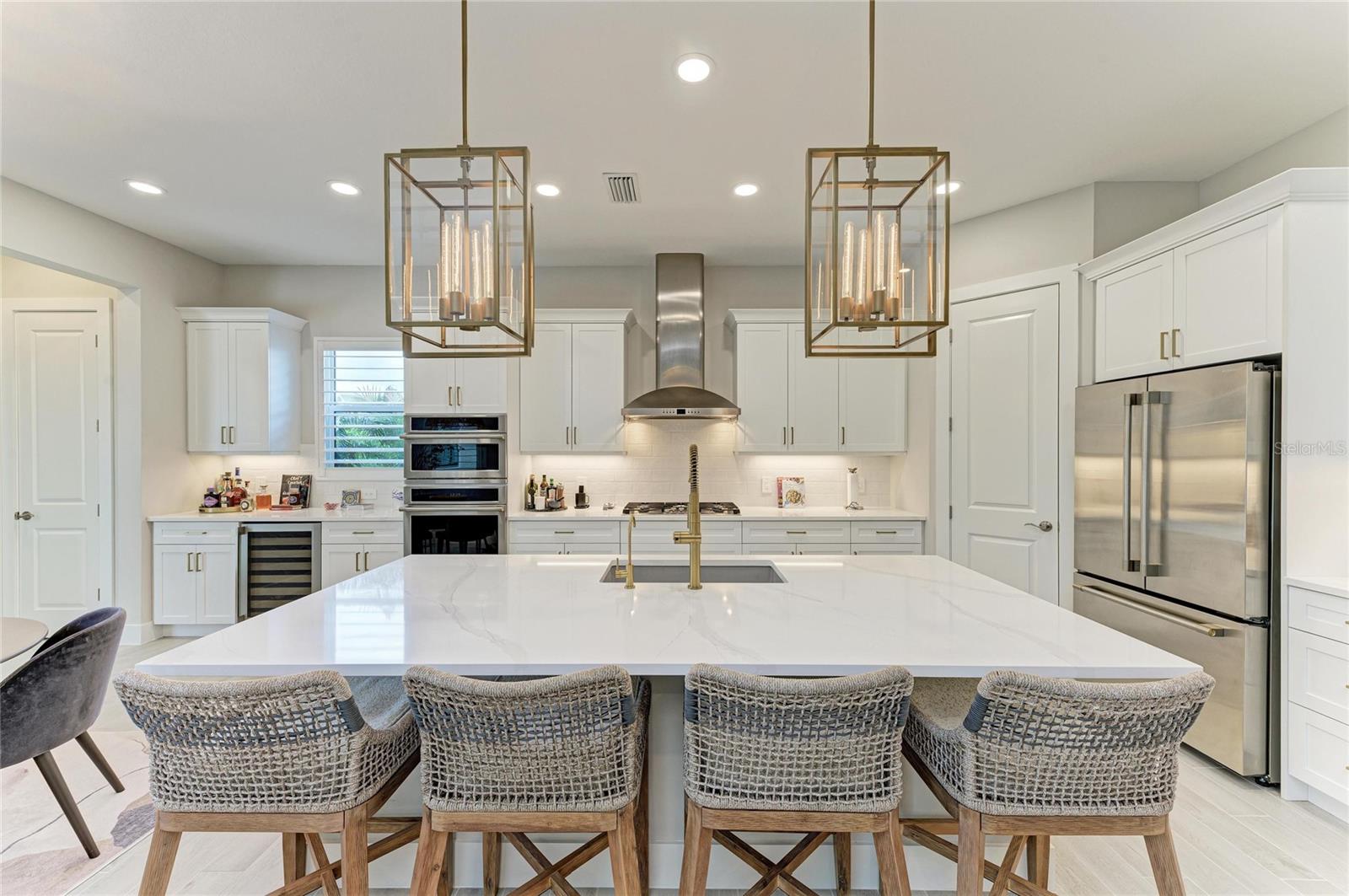 LAKEHOUSE COVE/WATERSIDE PH 5 - Residential