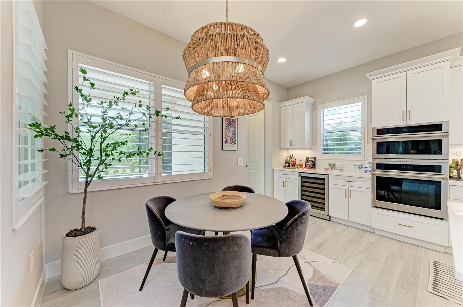 LAKEHOUSE COVE/WATERSIDE PH 5 - Residential