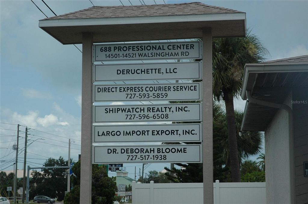 Photo of 14501 Walsingham Road #F, Largo, FL 33774 (MLS # U8254465)