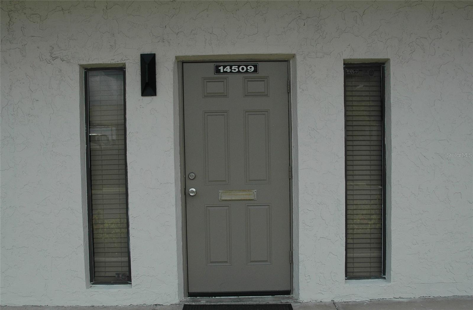 688 PROFESSIONAL CENTER CONDO - Commercial Lease