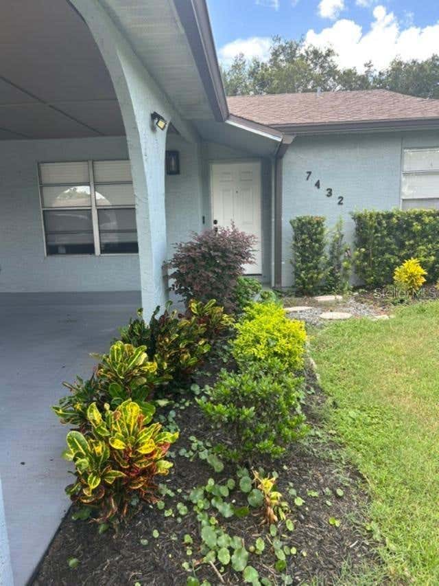 Photo of 7432 Golden Glenn Court, Orlando, FL 32807 (MLS # O6435943)