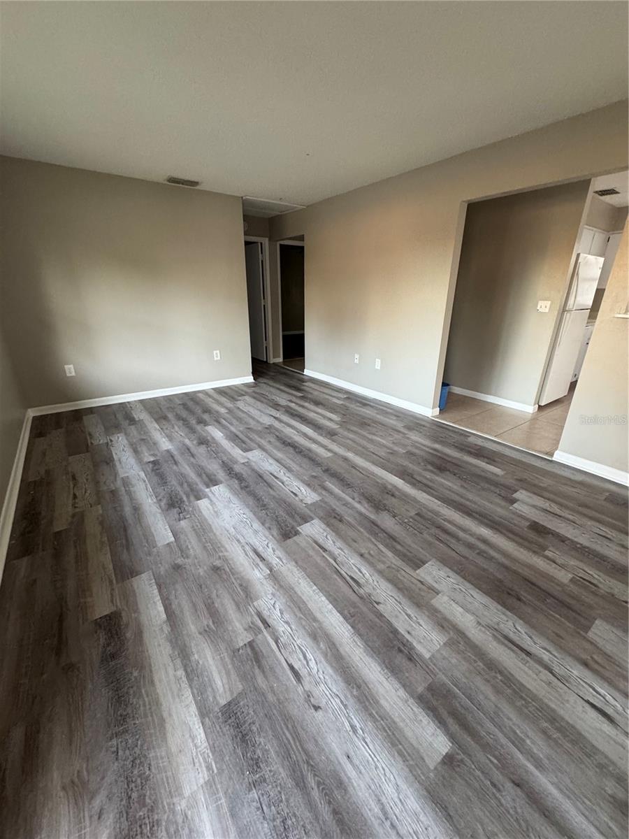 LAKE GIBSON VILLAS PH 03-B - Residential Lease