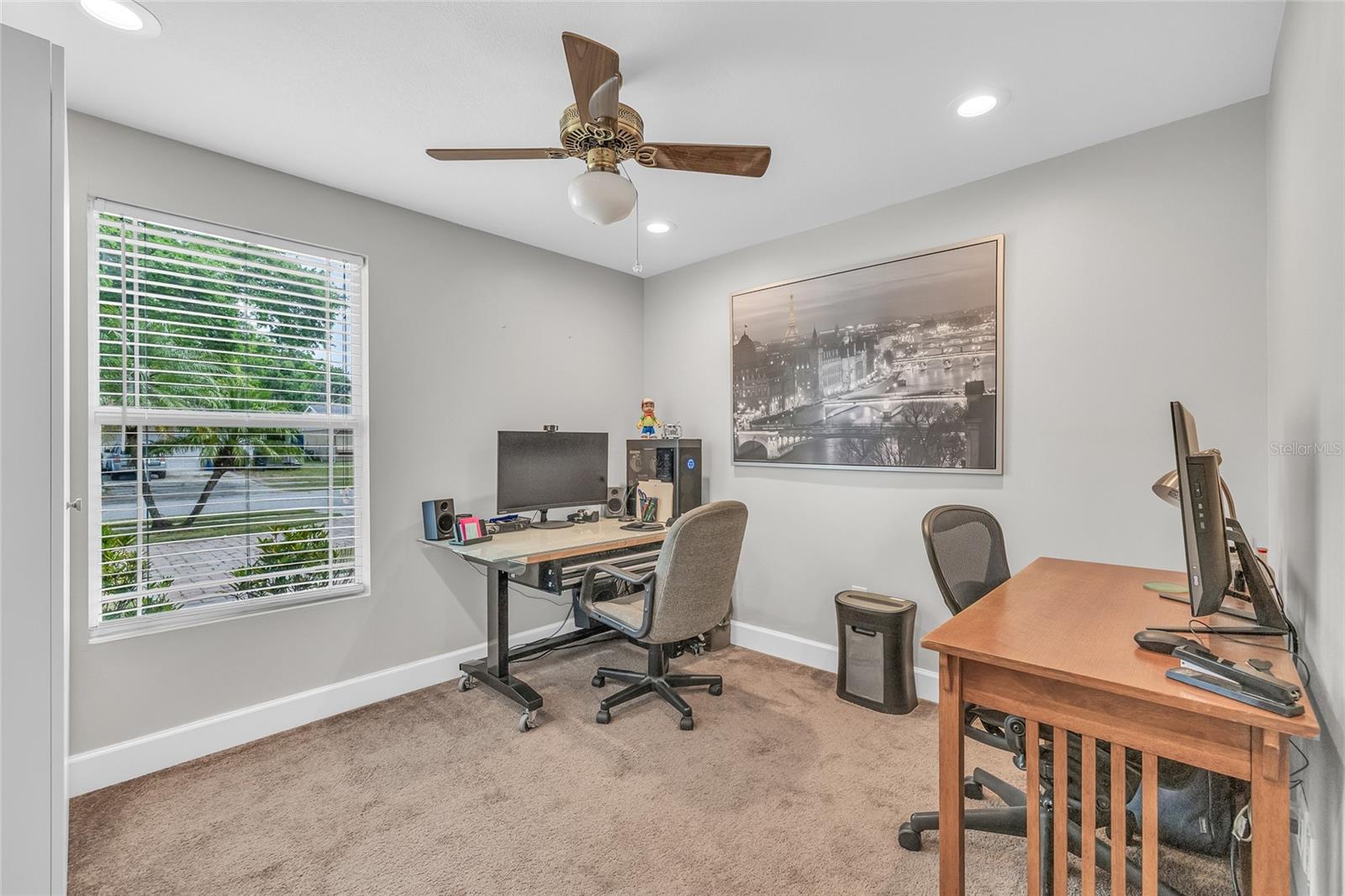 COUNTRY RUN UNIT 1 - Residential