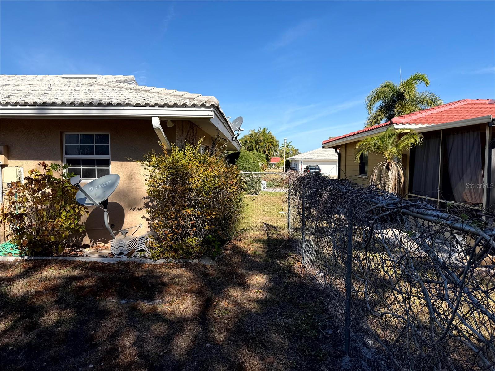 VILLAGE GREEN CLUB ESTATES - Residential