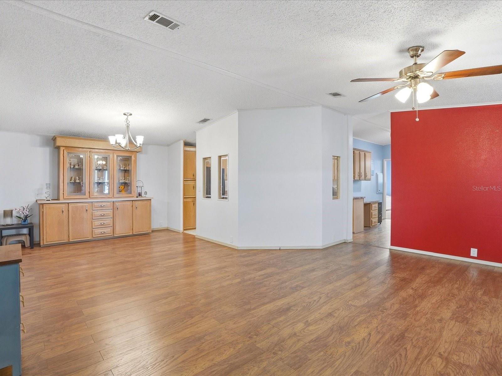 LEMON BAY ISLES PH 02 - Residential