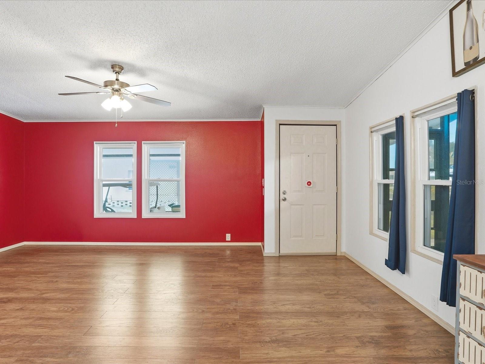 LEMON BAY ISLES PH 02 - Residential