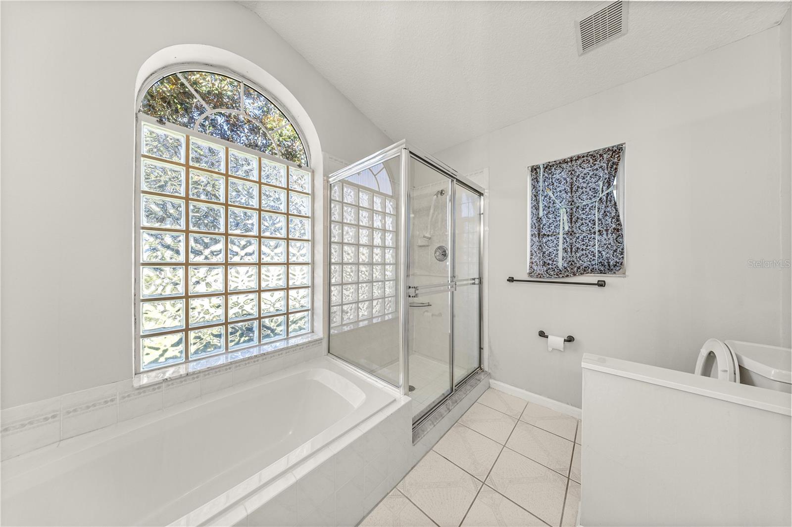 OCALA PALMS UN 01 - Residential